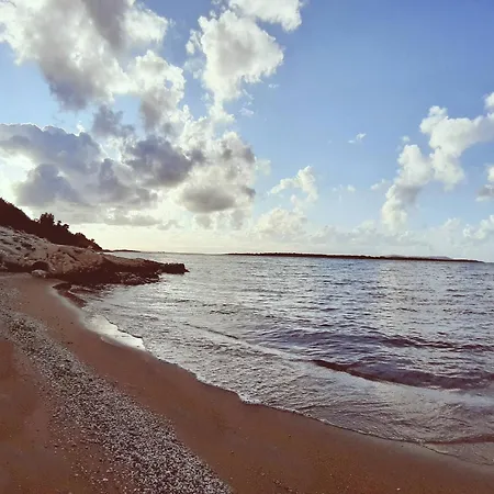 Family Friend Pool 3b 1 Alacati Cesme