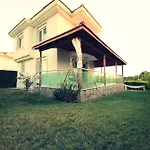 Villa Family Friend Pool 3b 1 Alacati Cesme *