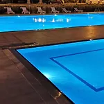 Family Friend Pool 3b 1 Alacati Cesme Villa *