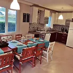 Villa Family Friend Pool 3b 1 Alacati Cesme *