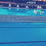 Family Friend Pool 3b 1 Alacati Cesme