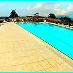 Villa Family Friend Pool 3b 1 Alacati Cesme