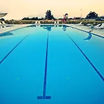 Family Friend Pool 3b 1 Alacati Cesme Villa