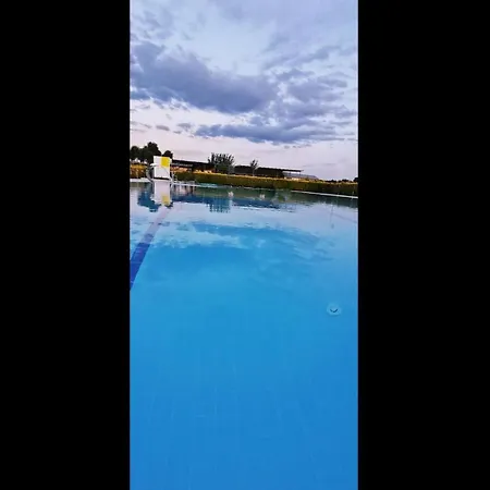 Family Friend Pool 3b 1 Alacati Cesme Villa
