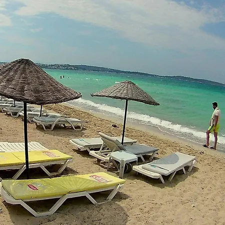 Family Friend Pool 3b 1 Alacati Cesme * Ildir