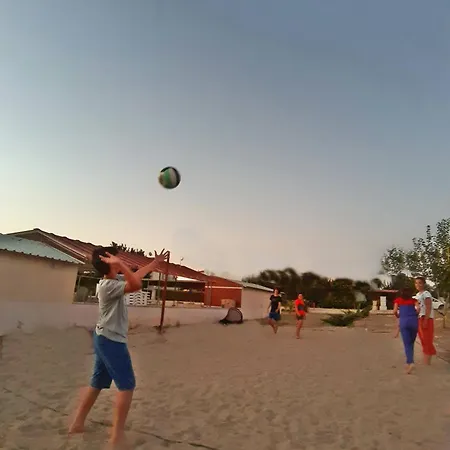 Family Friend Pool 3b 1 Alacati Cesme Ildir