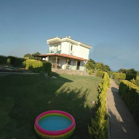 Villa Family Friend Pool 3b 1 Alacati Cesme *