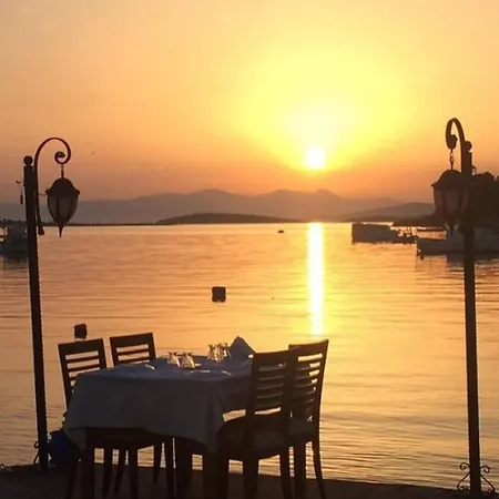 ヴィラ Family Friend Pool 3b 1 Alacati Cesme Ildir