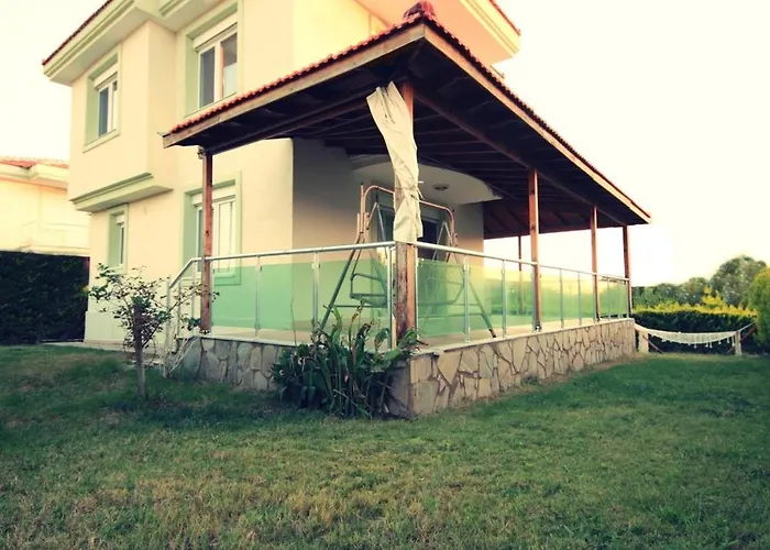 Villa Family Friend Pool 3b 1 Alacati Cesme *