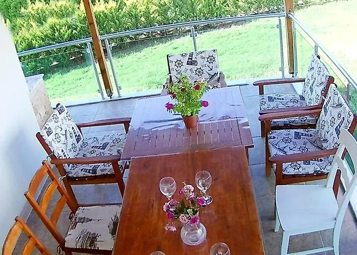 Villa Family Friend Pool 3b 1 Alacati Cesme