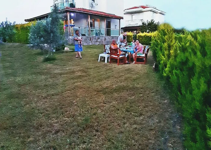 Family Friend Pool 3b 1 Alacati Cesme Vila Ildiri