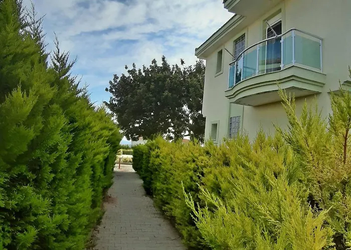 Family Friend Pool 3b 1 Alacati Cesme Villa Ildiri