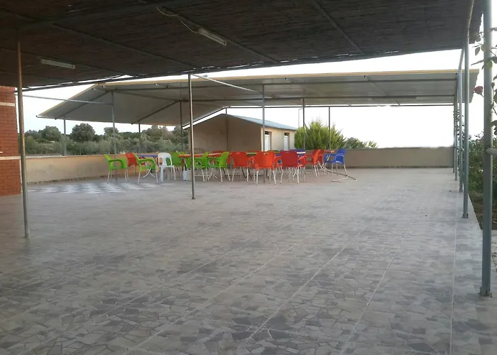 Family Friend Pool 3b 1 Alacati Cesme Villa