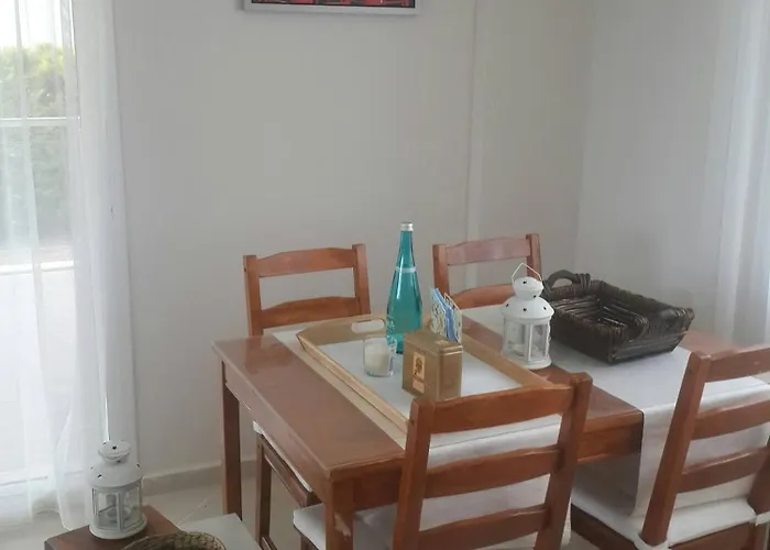 Villa Family Friend Pool 3b 1 Alacati Cesme *