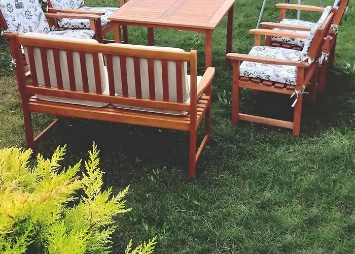 Family Friend Pool 3b 1 Alacati Cesme